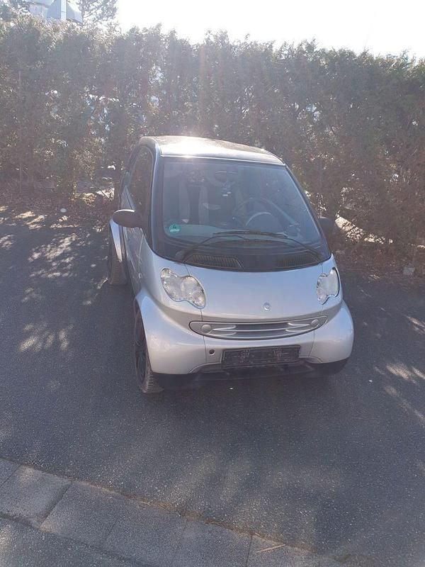 Gebraucht Smart ForTwo Coupé 61 PS (44 kW) 2004 Silber Coupé