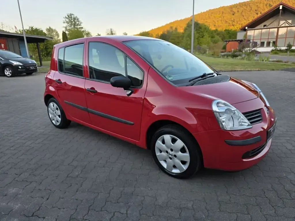 Usata Renault Modus 79 CV (58 kW) 2007 Rosso Monovolume