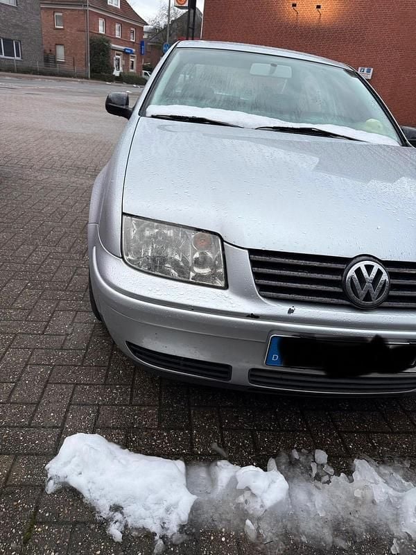 Gebraucht VW Bora 105 PS (77 kW) 2001 Silber Limousine