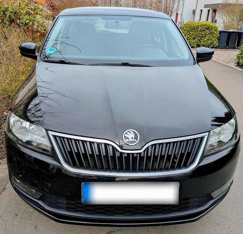 Gebraucht Skoda Rapid Ambition 110 PS (80 kW) 2018 Schwarz Kleinwagen