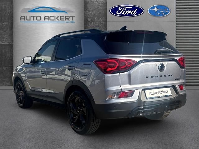 Neu KGM Korando 162 PS (119 kW) 2026 Grau SUV
