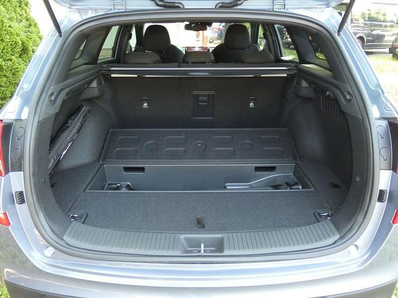 Neu Hyundai i30 N Line 140 PS (102 kW) 2025 Blau Limousine