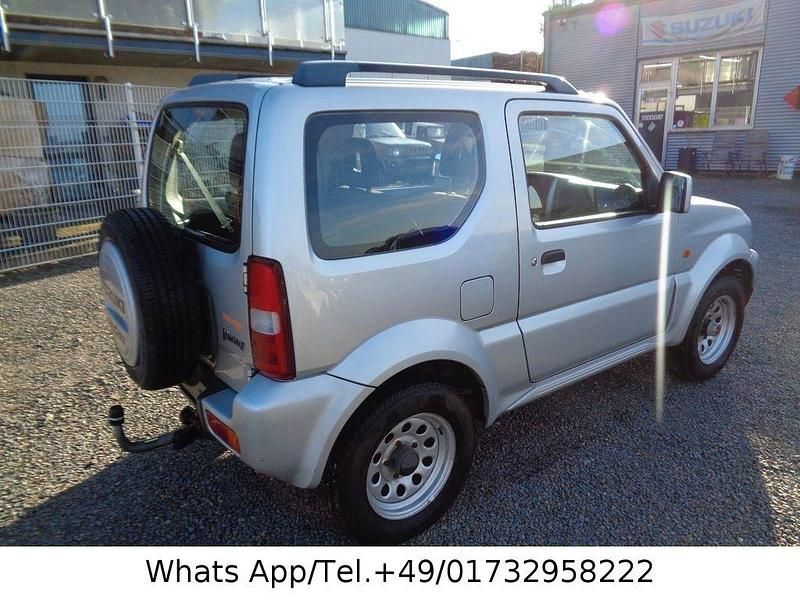 Używany Suzuki Jimny 86 KM (63 kW) 2008 Srebrny SUV