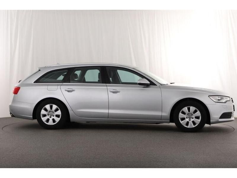 Gebraucht Audi A6 Comfort 132 PS (97 kW) 2012 Andere Kombi