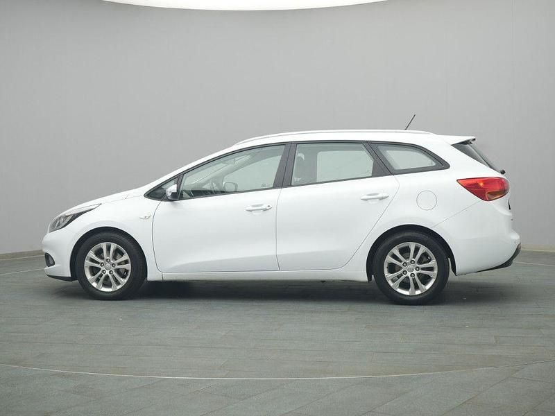 Gebraucht Kia Ceed Sportswagon Edition 7 99 PS (72 kW) 2014 Weiß Kombi