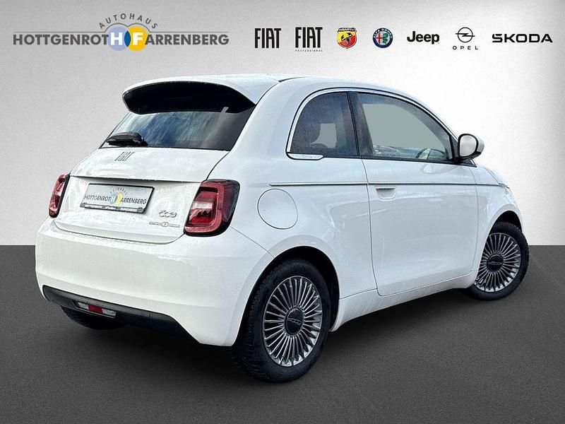 Gebraucht Fiat 500e 86 kW (118 PS) 2023 Weiß
