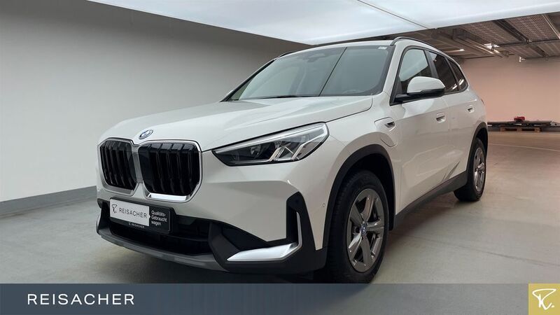 Alpinweiss Gebraucht 2023 BMW X1 Shadowline SUV | 38.990 € (Superpreis) - Bild 1/4