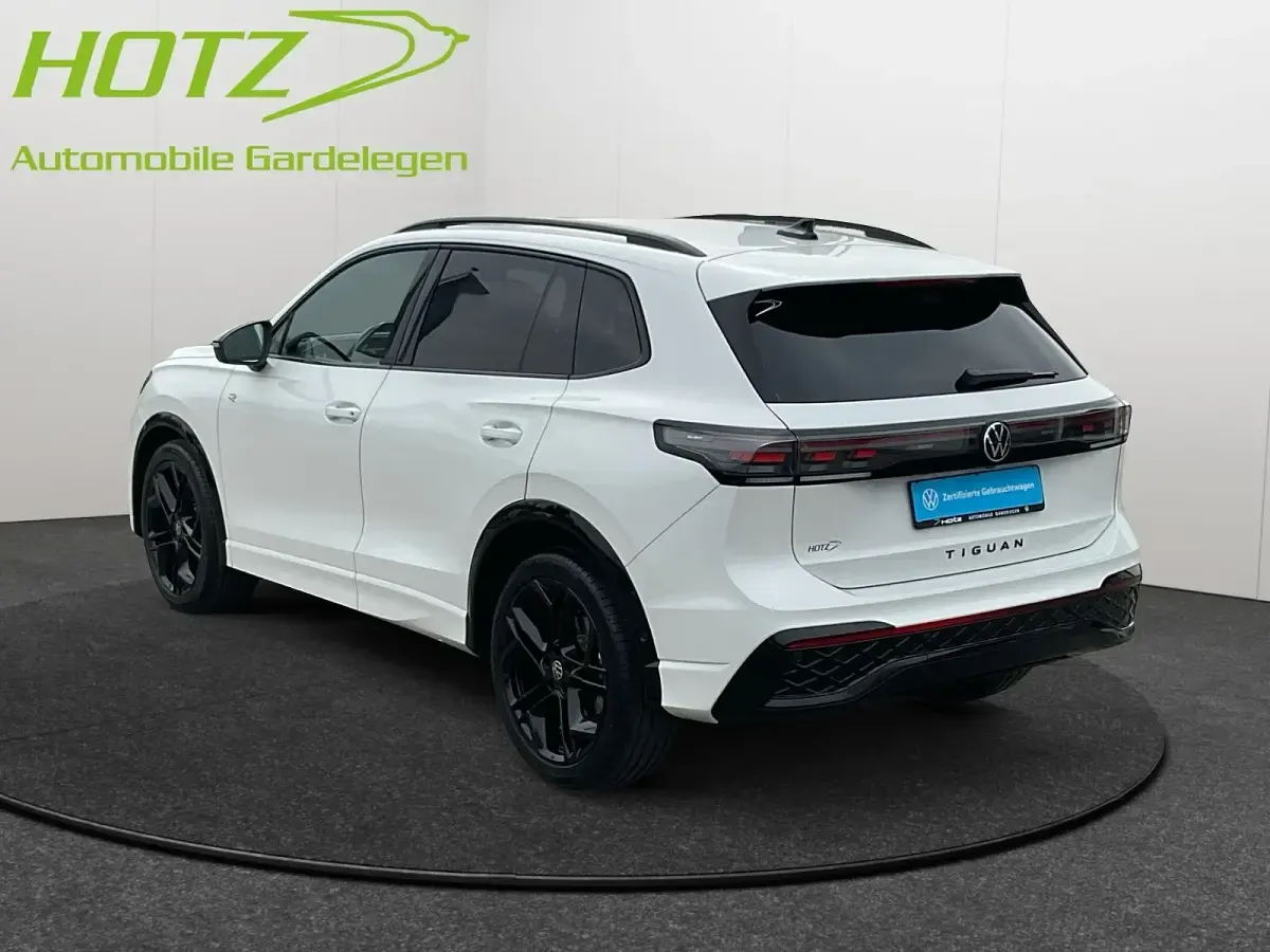 Gebraucht VW Tiguan R-line 150 PS (110 kW) 2024 SUV