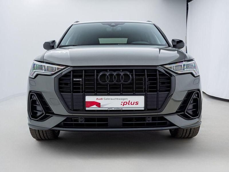 Second-hand Audi Q3 Edition .1 150 CP (110 kW) 2022 Gri SUV