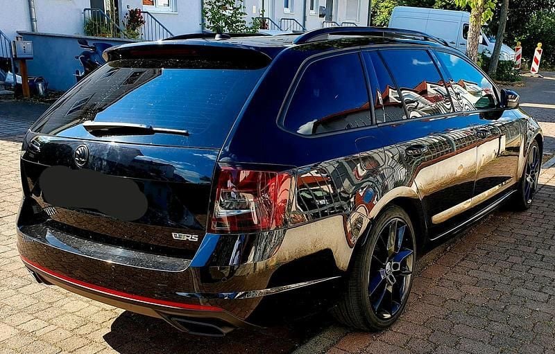 Gebraucht Skoda Octavia vRS 184 PS (135 kW) 2017 Schwarz Kombi
