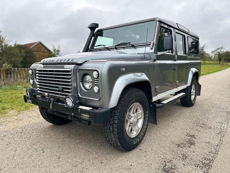 Gebraucht Land Rover Defender SE 122 PS (89 kW) 2013 Grau SUV