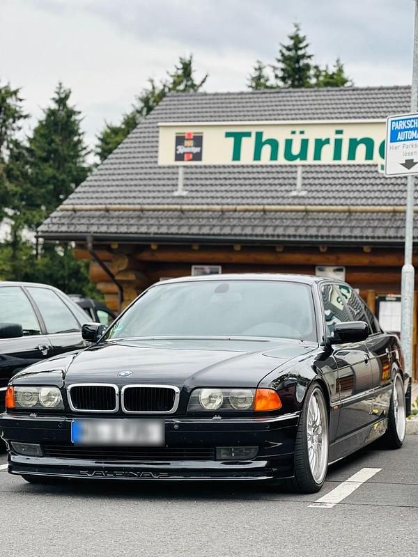Schwarz Gebraucht 1996 BMW 735L Limousine | 13.900 € - Bild 1/3