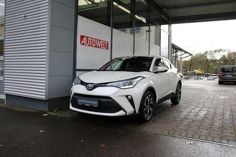 Weiß Gebraucht 2020 Toyota C-HR Team SUV | 21.490 € (Guter Preis) - Bild 1/4
