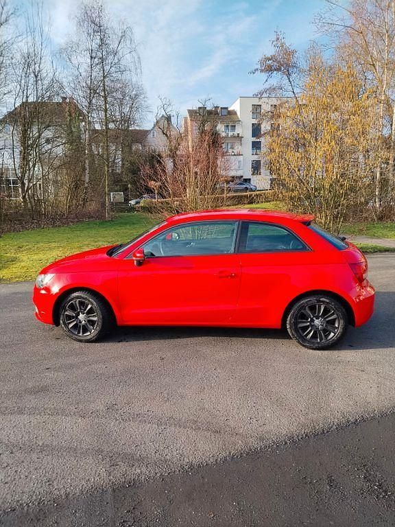 Gebraucht Audi A1 Ambition 105 PS (77 kW) 2012 Schwarz Kleinwagen