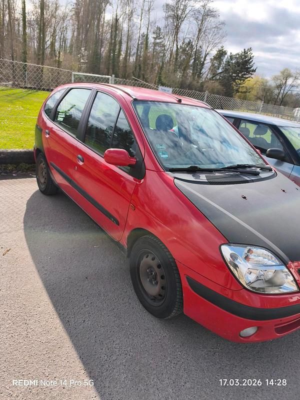 Gebraucht Renault Scénic 107 PS (78 kW) 1999 Rot Van / Kleinbus