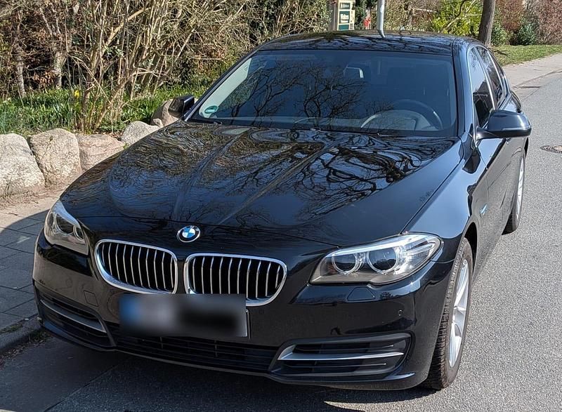 Gebraucht BMW 520 190 PS (139 kW) 2015 Schwarz Limousine