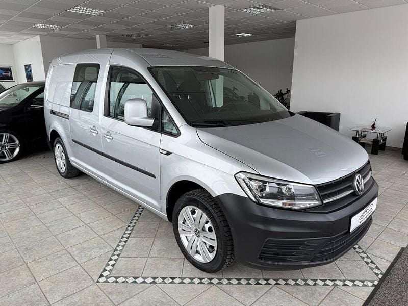 Gebraucht VW Caddy Maxi 150 PS (110 kW) 2017 Silber Van / Kleinbus
