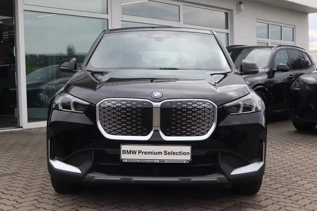 Gebraucht BMW iX1 Performance 230 kW (313 PS) 2023 Schwarz ii SUV