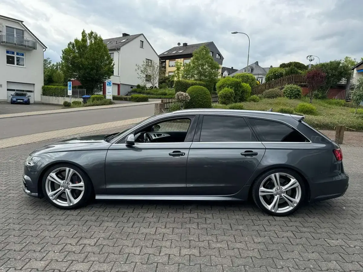 Gebraucht Audi S6 Ambiente 450 PS (330 kW) 2015 Daytonagrau perleffekt Kombi