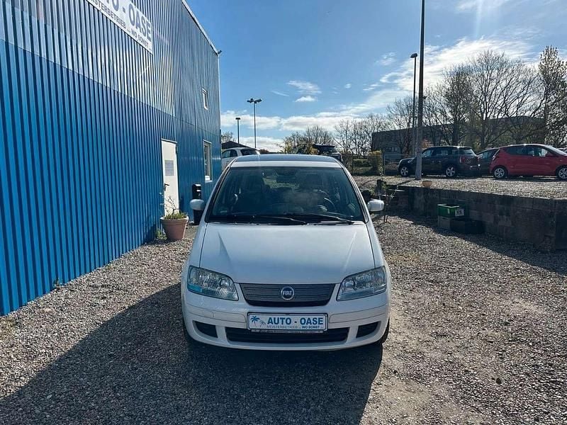 Gebraucht Fiat Idea Dynamic 77 PS (56 kW) 2006 Weiß Van / Kleinbus