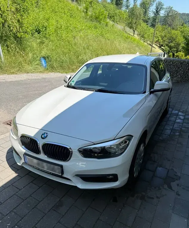 Gebraucht BMW 118 150 PS (110 kW) 2016 Weiß Kleinwagen