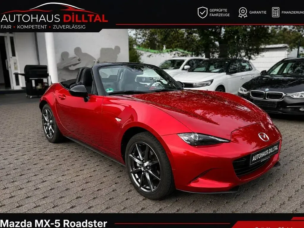 Gebraucht Mazda MX5 Exclusive-Line 160 PS (117 kW) 2018 Rot Cabrio