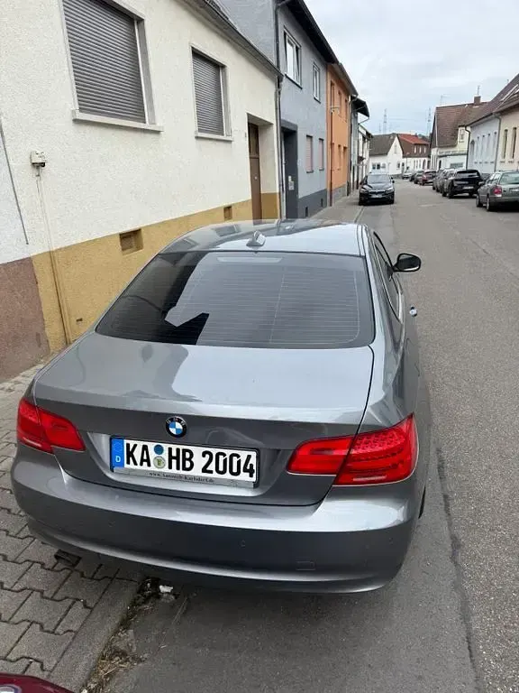 Gebraucht BMW 320 Performance 184 PS (135 kW) 2013 Silber Coupé