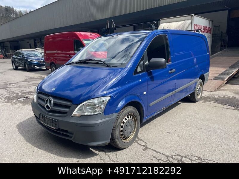 Blau Gebraucht 2014 Mercedes Vito Van / Kleinbus | 9.500 € (Superpreis) - Bild 1/4