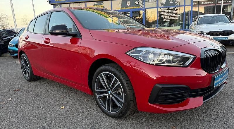 Gebraucht BMW 118 Advantage 136 PS (100 kW) 2021 Rot Kleinwagen