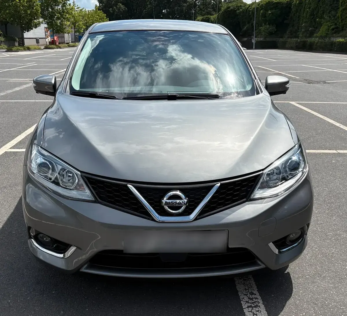 Gebraucht Nissan Pulsar Tekna 116 PS (85 kW) 2016 Grau Kleinwagen