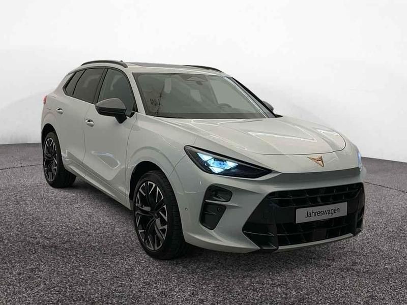 Gebraucht Cupra Terramar VZ 265 PS (194 kW) 2025 Glacialweiß metallic SUV