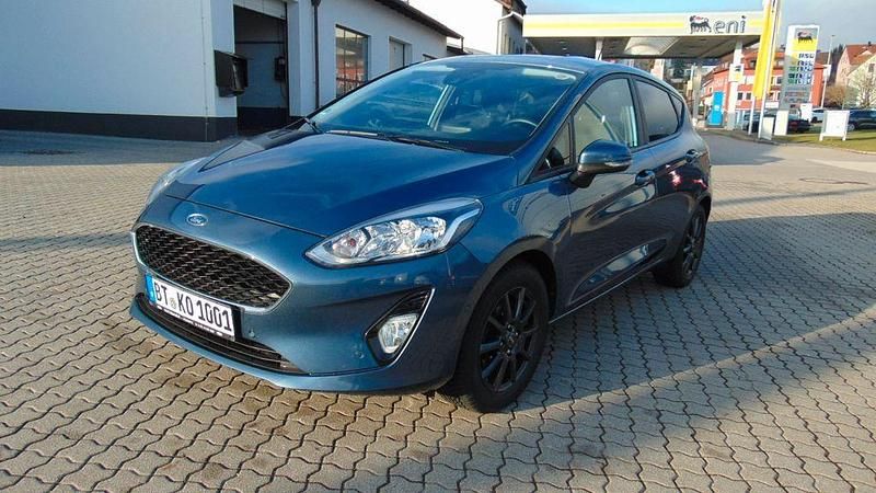 Gebraucht Ford Fiesta Cool & Connect 101 PS (74 kW) 2019 Chromablau metallic (metallic) Kleinwagen