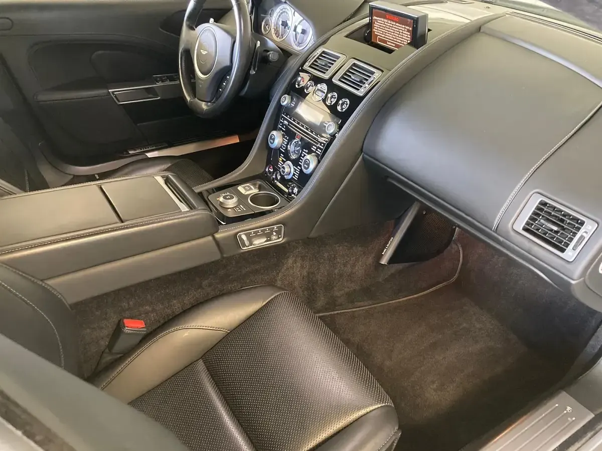 Gebraucht Aston Martin Rapide 560 PS (411 kW) 2015 Grau Limousine