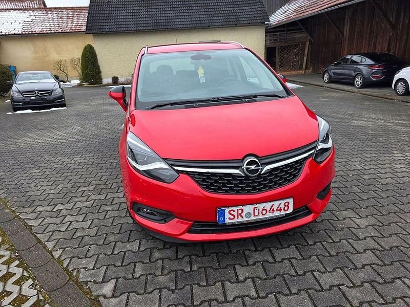 Gebraucht Opel Zafira Tourer Innovation 170 PS (125 kW) 2017 Rot Van / Kleinbus