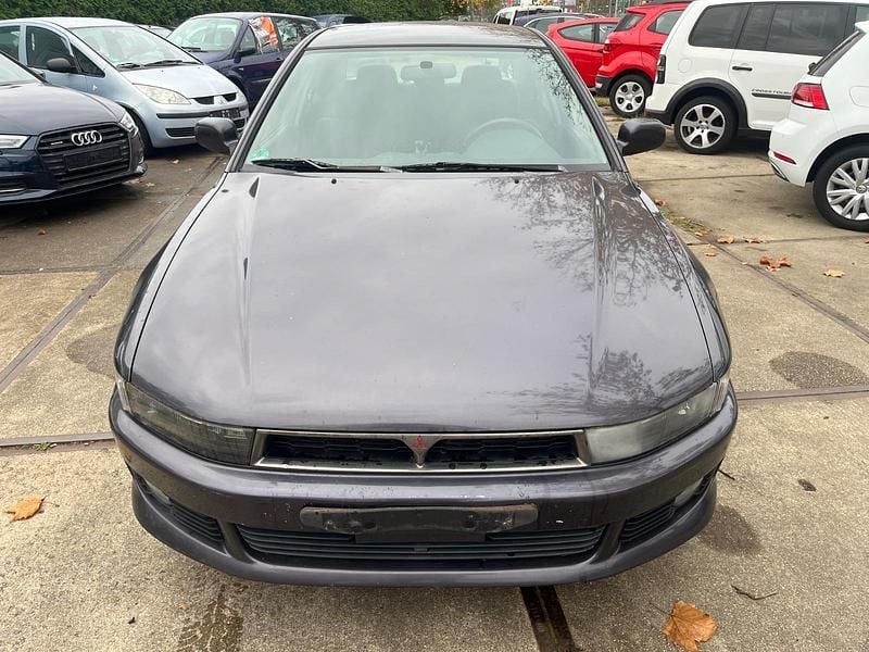 Gebraucht Mitsubishi Galant 133 PS (97 kW) 2001 Violet Limousine