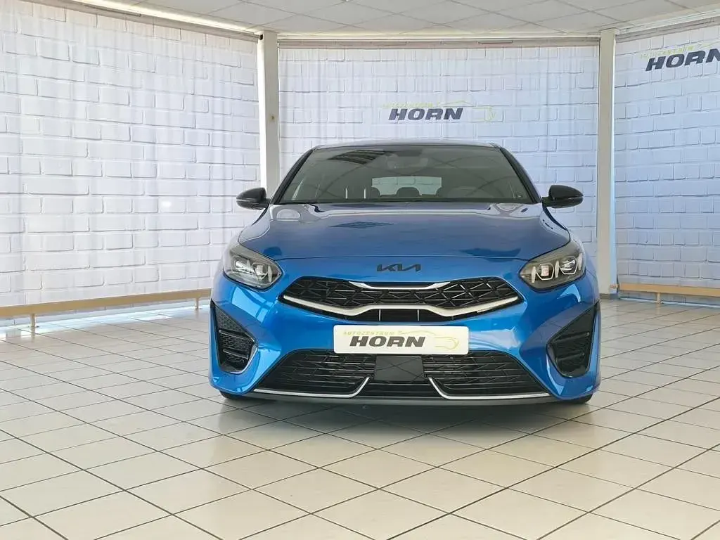 Gebraucht Kia ProCeed GT-Line 160 PS (117 kW) 2023 (b3l) blue flame met. Kombi