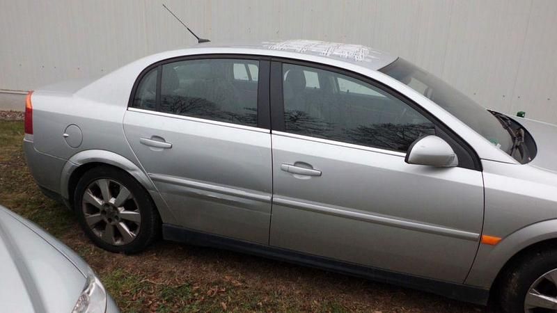 Gebraucht Opel Vectra Elegance 147 PS (108 kW) 2002 Silber Limousine
