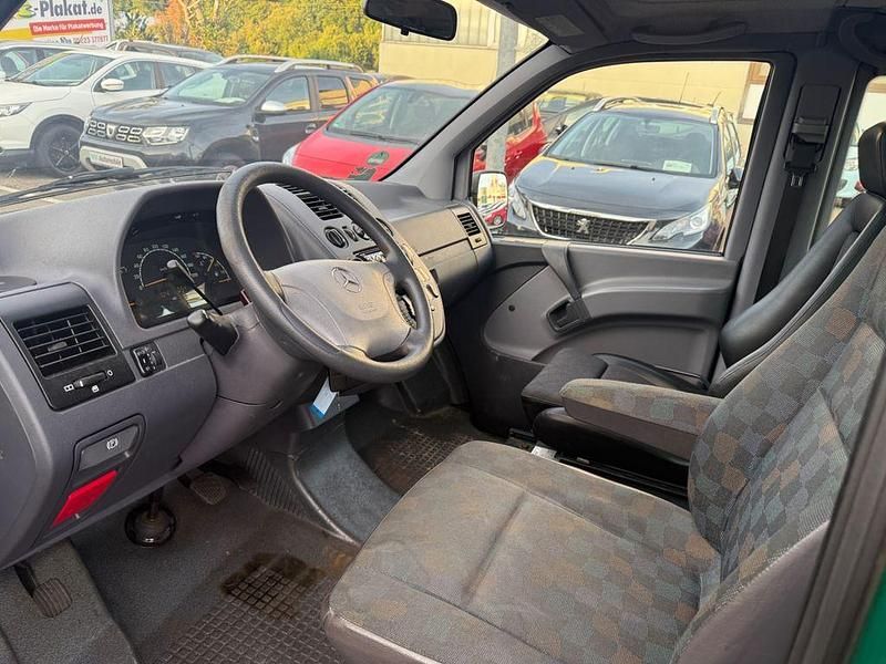 Gebraucht Mercedes Vito 122 PS (89 kW) 2003 Grün Van