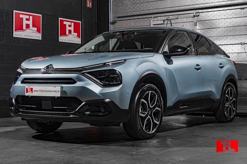 Blau Gebraucht 2022 Citroën e-C4 Shine SUV | 15.890 € (Guter Preis) - Bild 1/4