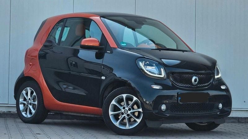 Lava orange Gebraucht 2016 Smart ForTwo Coupé Passion Coupé | 7.480 € (Guter Preis) - Bild 1/4