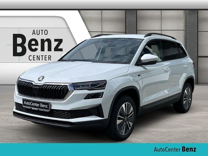 Weiß Neu 2025 Skoda Karoq Tour SUV | 34.590 € (Guter Preis) - Bild 1/4