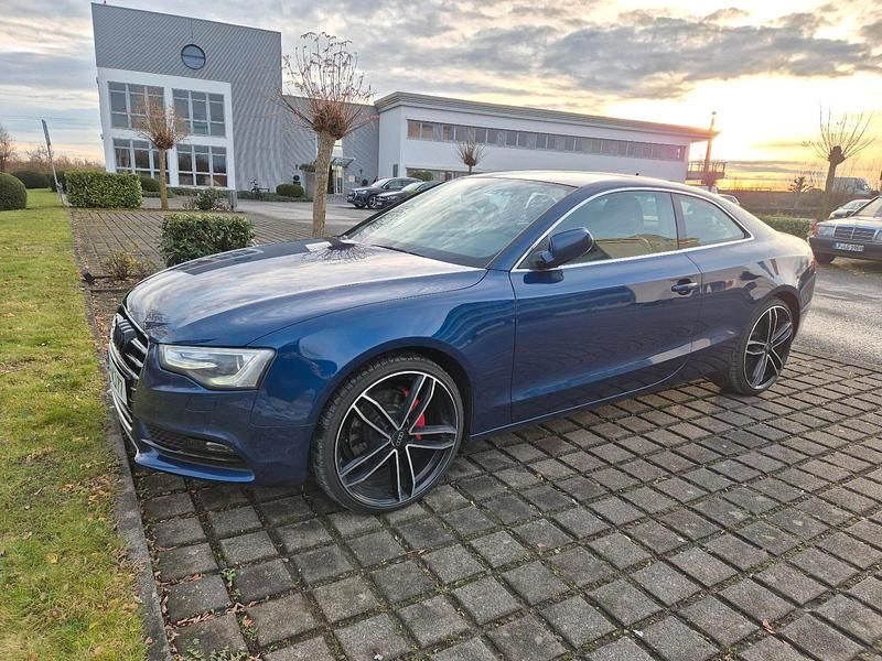 Gebraucht Audi A5 Sport 245 PS (180 kW) 2013 Blau Coupé