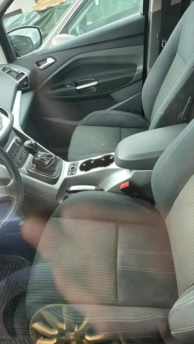 Gebraucht Ford Grand C-Max 116 PS (85 kW) 2011 Grau Van / Kleinbus