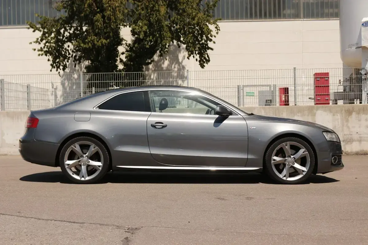 Gebraucht Audi A5 Ambiente 211 PS (155 kW) 2012 Coupé