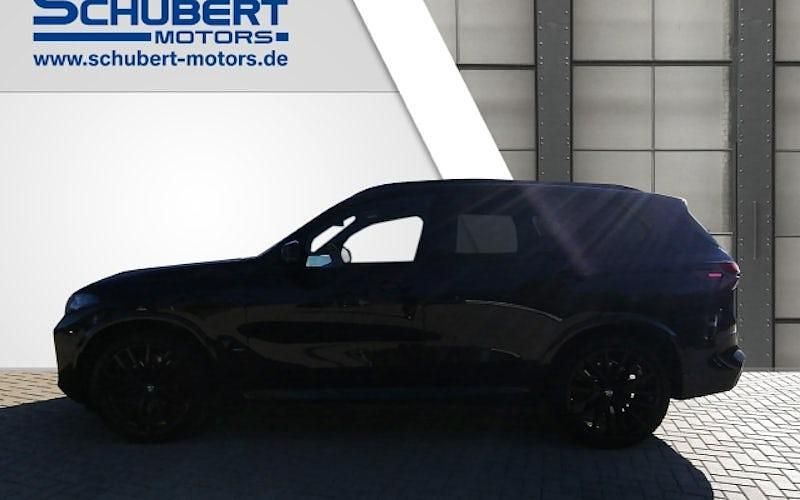 Gebraucht BMW X5 M Sport 530 PS (389 kW) 2024 Schwarz SUV