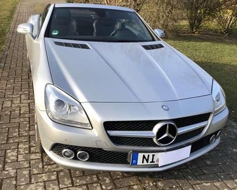 Gebraucht Mercedes SLK200 184 PS (135 kW) 2014 Silber Cabrio
