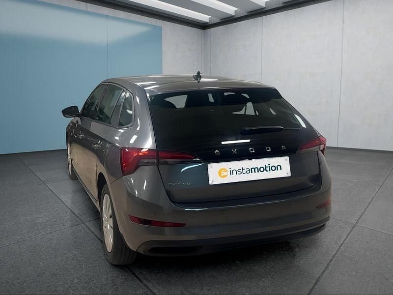 Gebraucht Skoda Scala Ambition 110 PS (80 kW) 2022 Grau Kleinwagen