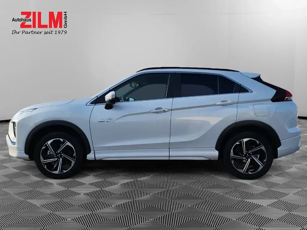 Gebraucht Mitsubishi Eclipse Cross Select 188 PS (138 kW) 2024 Weiß SUV