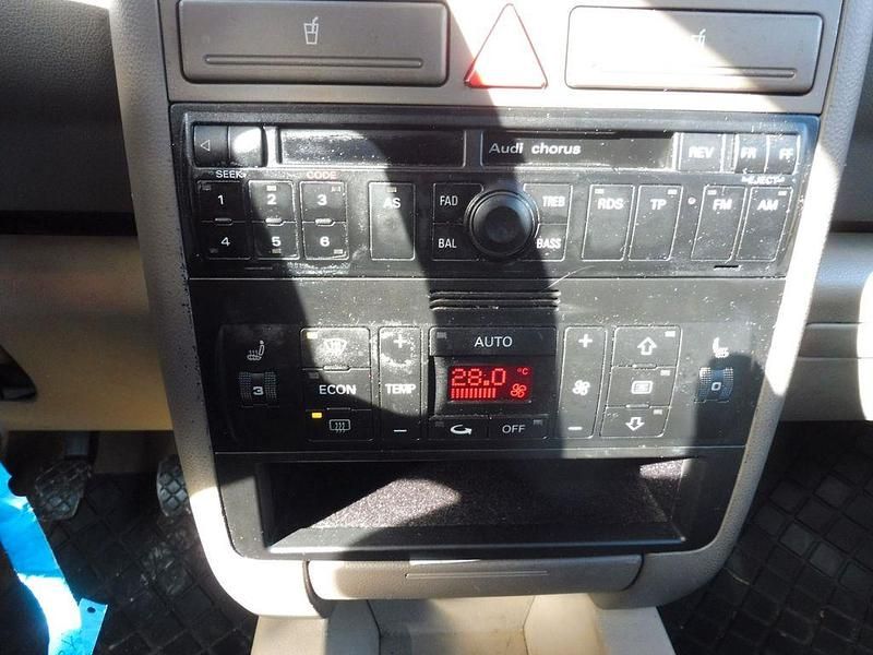 Gebraucht Audi A2 75 PS (55 kW) 2001 Schwarz Kleinwagen