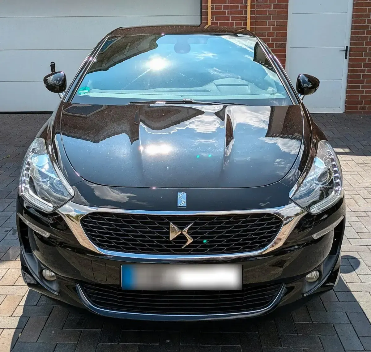 Gebraucht DS Automobiles DS5 181 PS (133 kW) 2016 Schwarz Kleinwagen